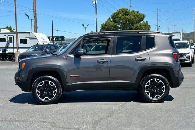 2016 Jeep Renegade Trailhawk