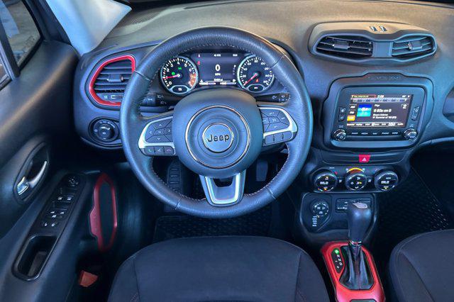 2016 Jeep Renegade Trailhawk