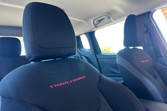 2016 Jeep Renegade Trailhawk