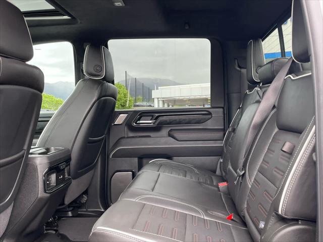 2025 GMC Sierra 2500HD Crew Cab, Standard Bed, AT4X, 4WD