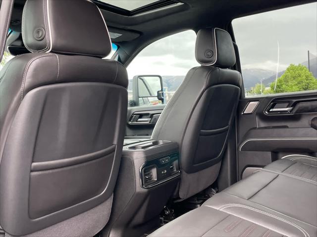 2025 GMC Sierra 2500HD Crew Cab, Standard Bed, AT4X, 4WD