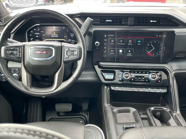 2025 GMC Sierra 2500HD Crew Cab, Standard Bed, AT4X, 4WD