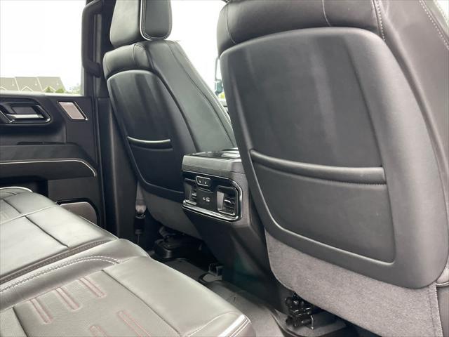 2025 GMC Sierra 2500HD Crew Cab, Standard Bed, AT4X, 4WD