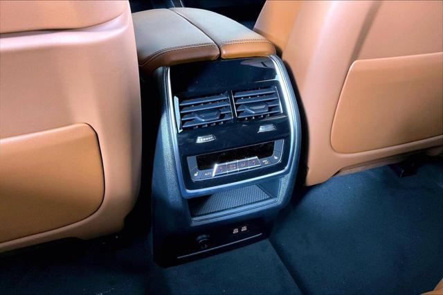 2027 BMW X7 M60i