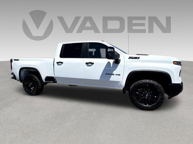 2026 Chevrolet Silverado 2500HD Crew Cab, Standard Bed, LT, 4WD