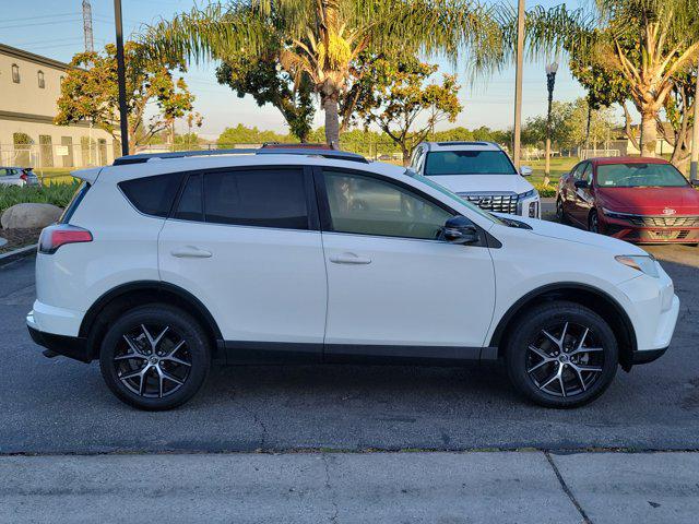 2018 Toyota RAV4 SE