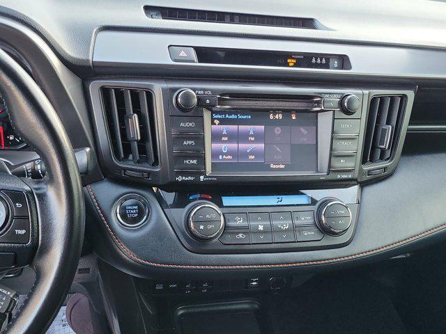 2018 Toyota RAV4 SE
