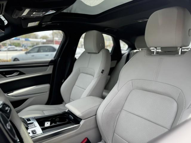 2024 Jaguar XF R-Dynamic SE P250 AWD Automatic
