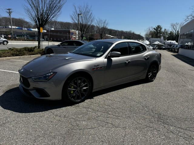 2022 Maserati Ghibli Trofeo