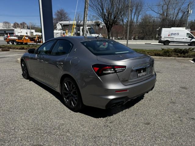 2022 Maserati Ghibli Trofeo