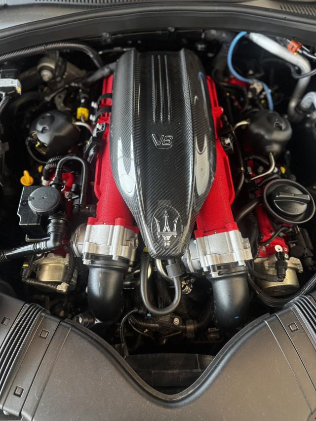 2022 Maserati Ghibli Trofeo