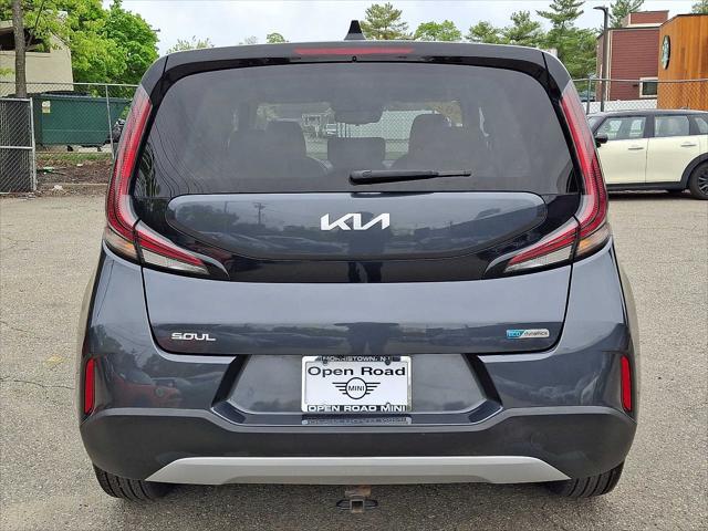 2023 Kia Soul EX