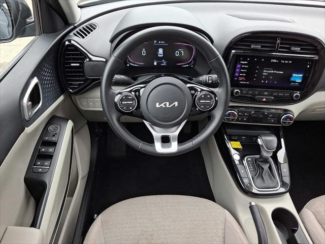 2023 Kia Soul EX