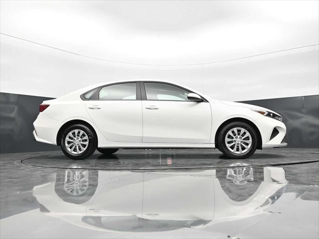 2024 Kia Forte LX