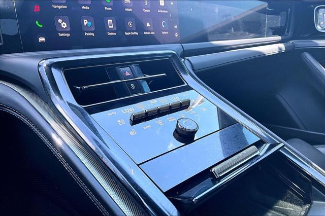 2025 Porsche Panamera 4