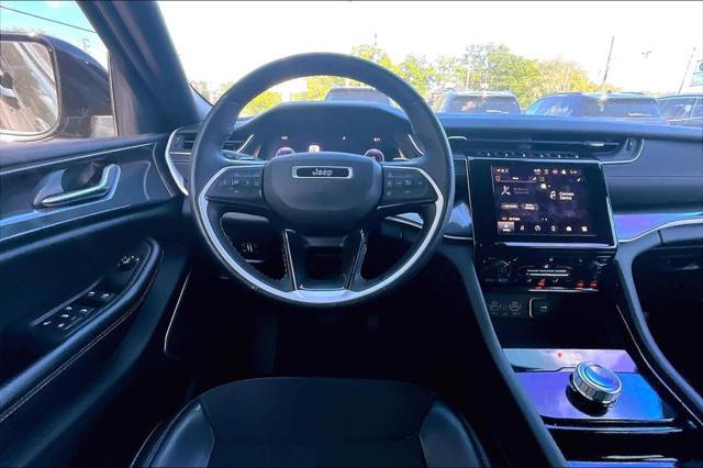 2022 Jeep Grand Cherokee Altitude 4x2