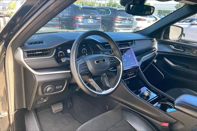 2022 Jeep Grand Cherokee Altitude 4x2