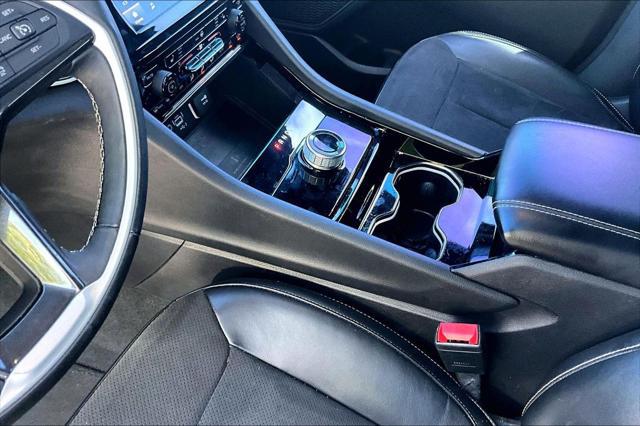 2022 Jeep Grand Cherokee Altitude 4x2
