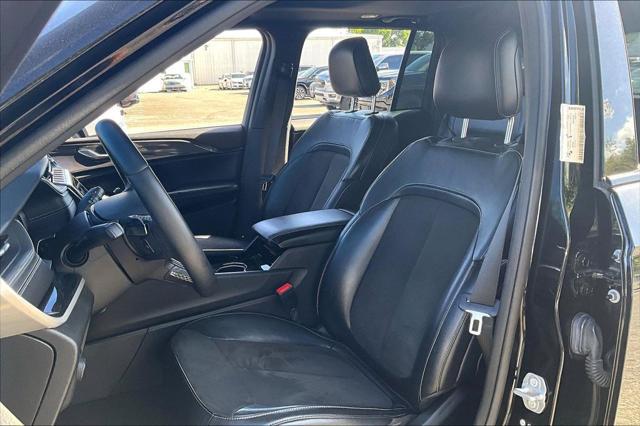 2022 Jeep Grand Cherokee Altitude 4x2
