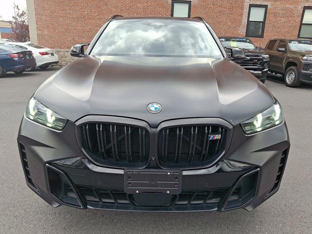 2024 BMW X5 M60i
