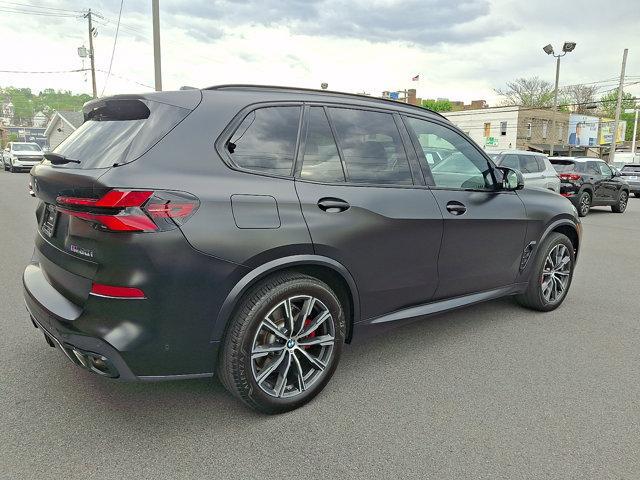 2024 BMW X5 M60i