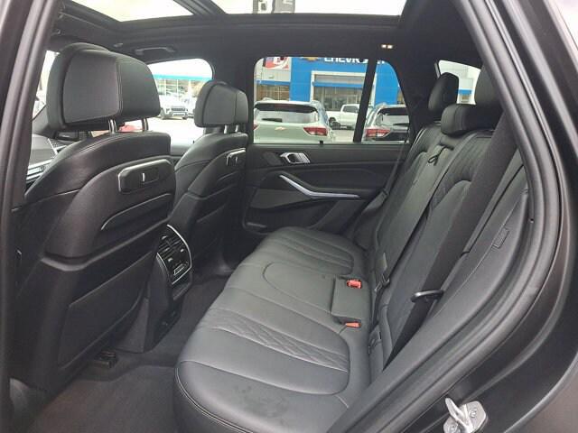 2024 BMW X5 M60i