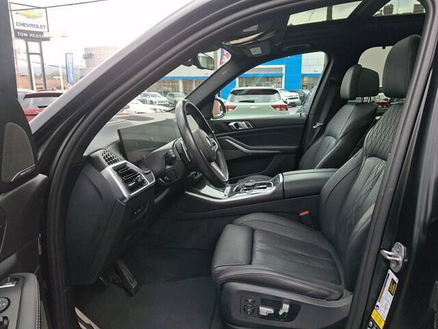 2024 BMW X5 M60i