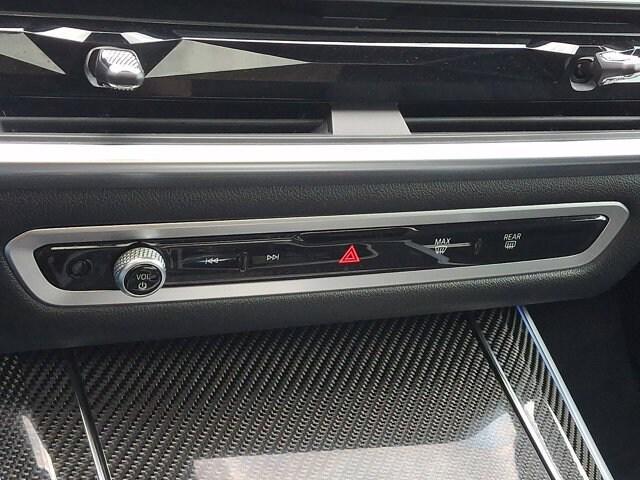 2024 BMW X5 M60i