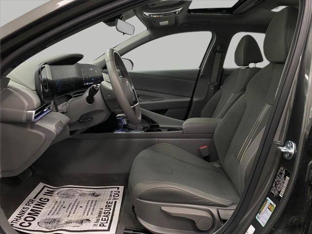 2025 Hyundai Elantra SEL Convenience