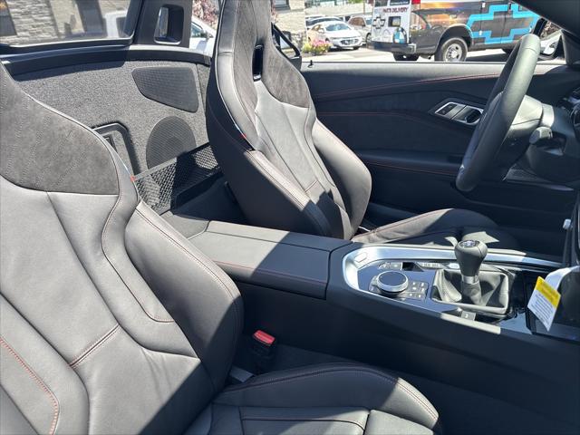 2026 BMW Z4 M40i