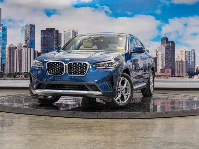 2025 BMW X4 xDrive30i