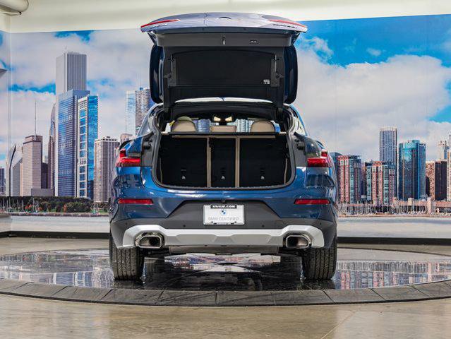 2025 BMW X4 xDrive30i