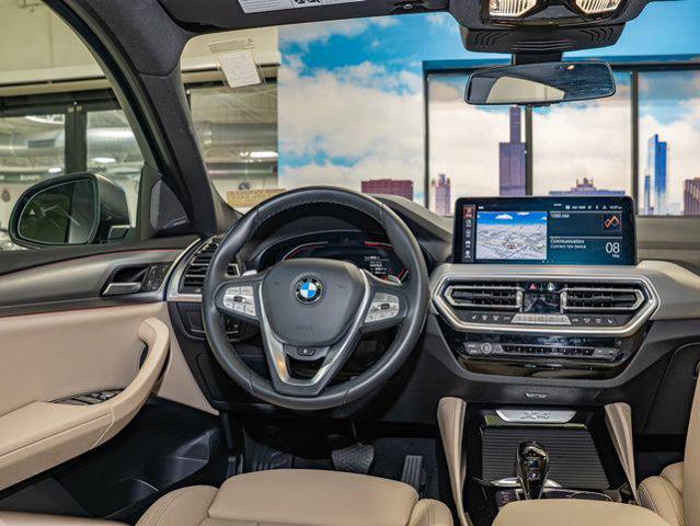 2025 BMW X4 xDrive30i