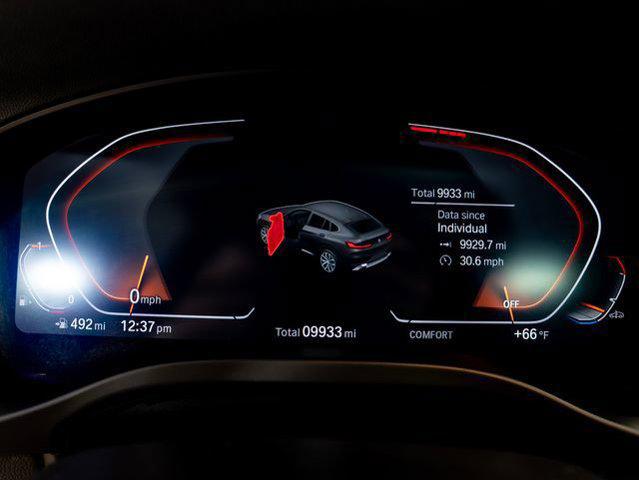 2025 BMW X4 xDrive30i