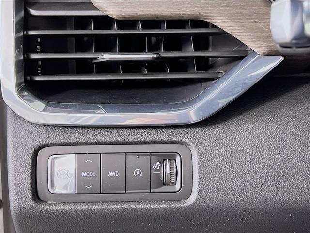 2026 GMC Acadia Denali AWD