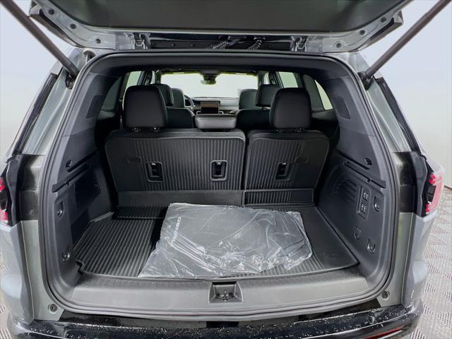 2026 GMC Acadia Denali AWD