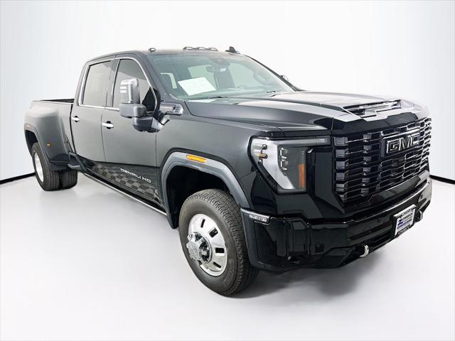 2025 GMC Sierra 3500HD Crew Cab, Long Bed, Denali Ultimate DRW, 4WD for sale in MADISON, WI