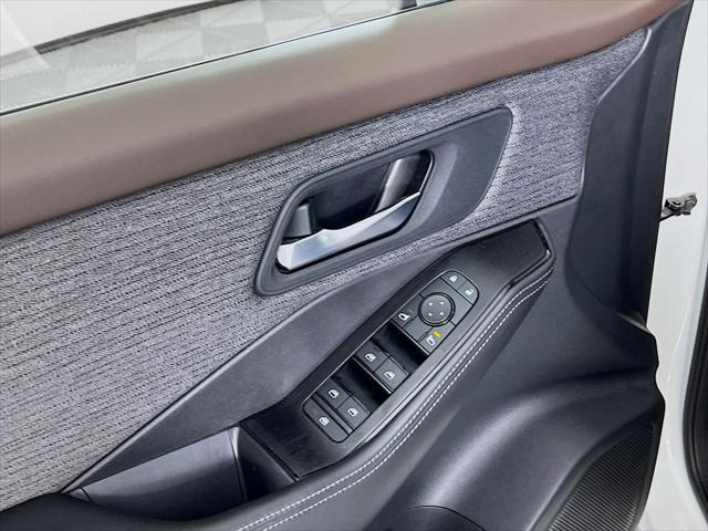 2022 Nissan Rogue SV Intelligent AWD