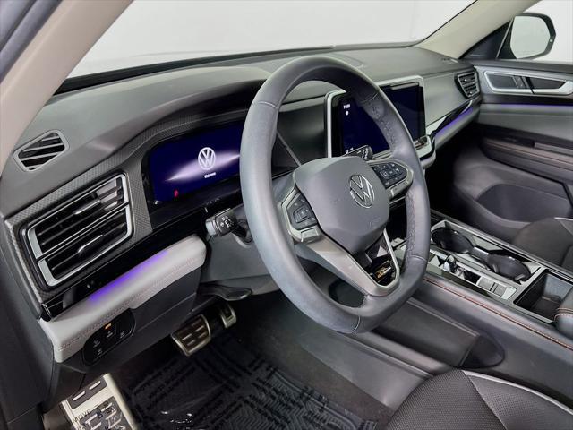 2024 Volkswagen Atlas 2.0T Peak Edition SE w/Technology