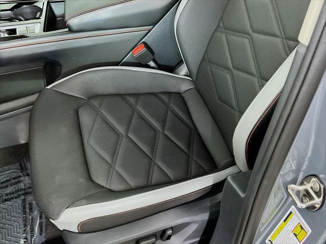 2024 Volkswagen Atlas 2.0T Peak Edition SE w/Technology