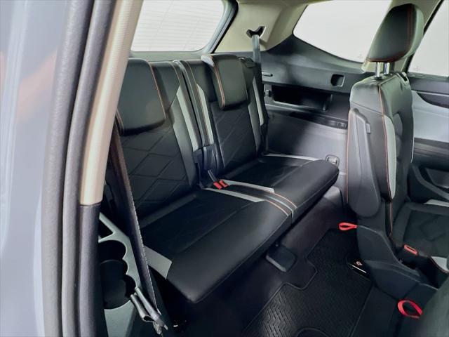 2024 Volkswagen Atlas 2.0T Peak Edition SE w/Technology