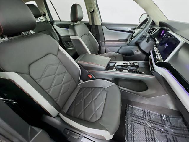 2024 Volkswagen Atlas 2.0T Peak Edition SE w/Technology
