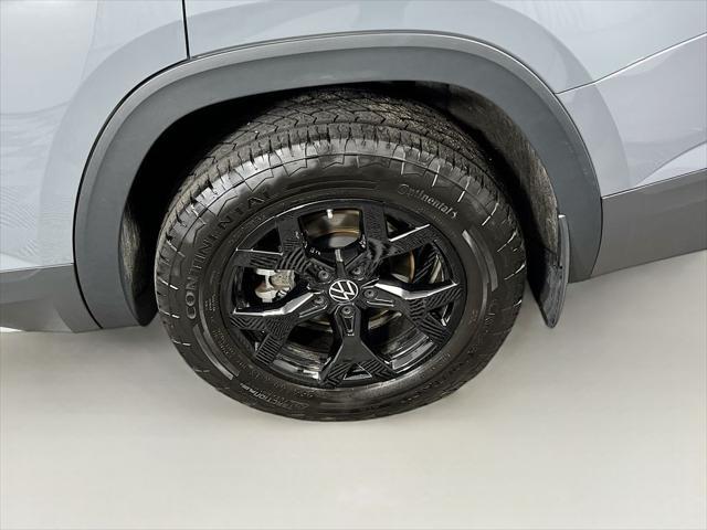 2024 Volkswagen Atlas 2.0T Peak Edition SE w/Technology