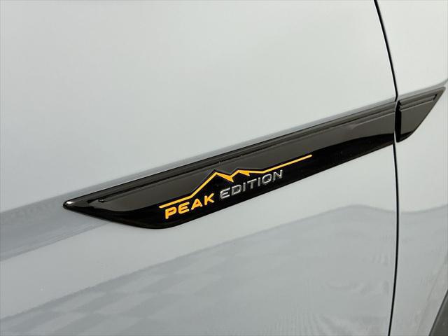 2024 Volkswagen Atlas 2.0T Peak Edition SE w/Technology
