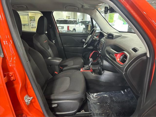 2016 Jeep Renegade Trailhawk