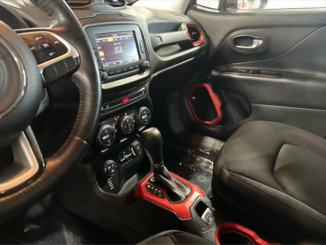 2016 Jeep Renegade Trailhawk