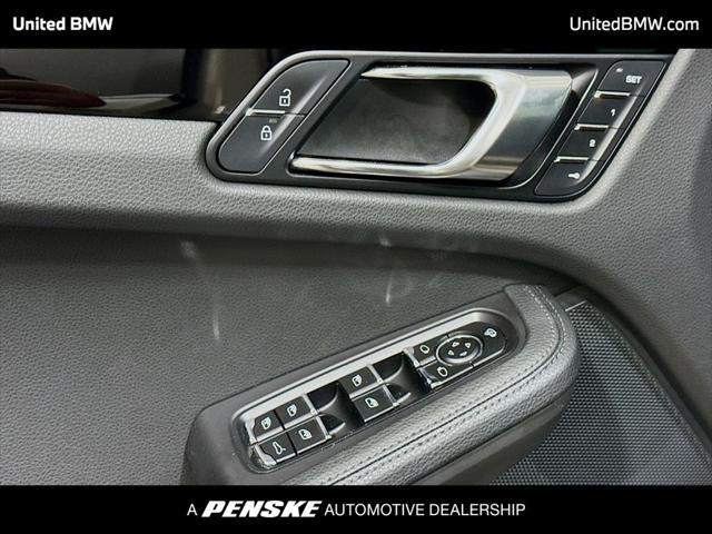 2022 Porsche Macan S