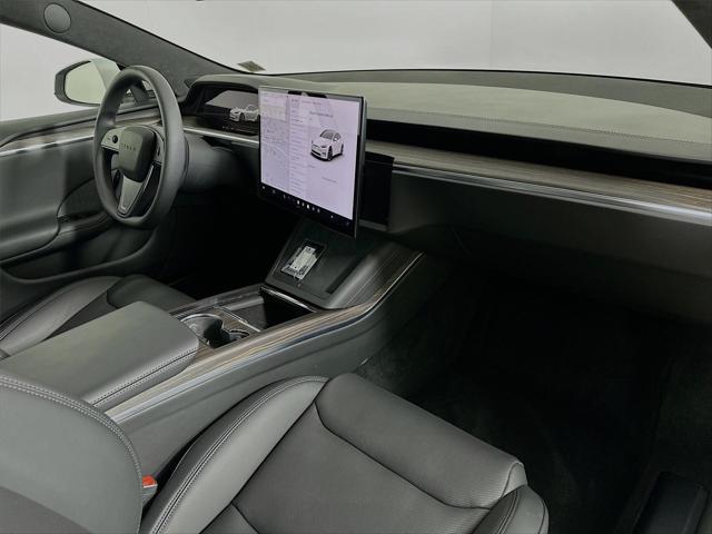 2023 Tesla Model S Standard Range