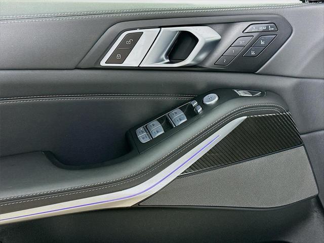 2024 BMW X7 M60i