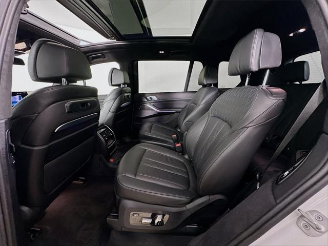 2024 BMW X7 M60i